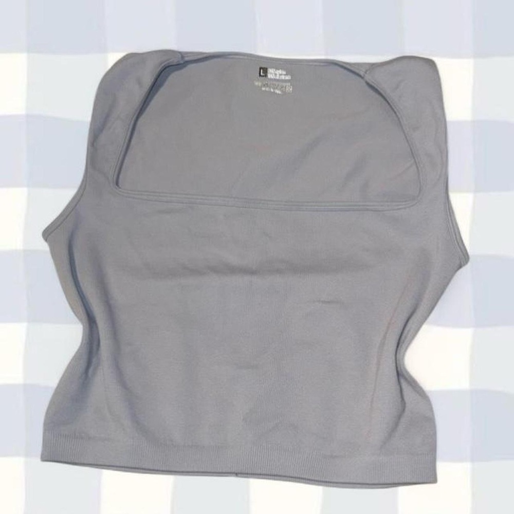 Gray/Blue Sleeveless Top